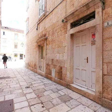 Appartement Charming - Middle Of Hvar Piazza